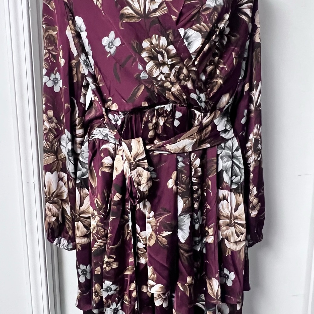 Express Purple and Brown Floral Top - Picture 6 of 11
